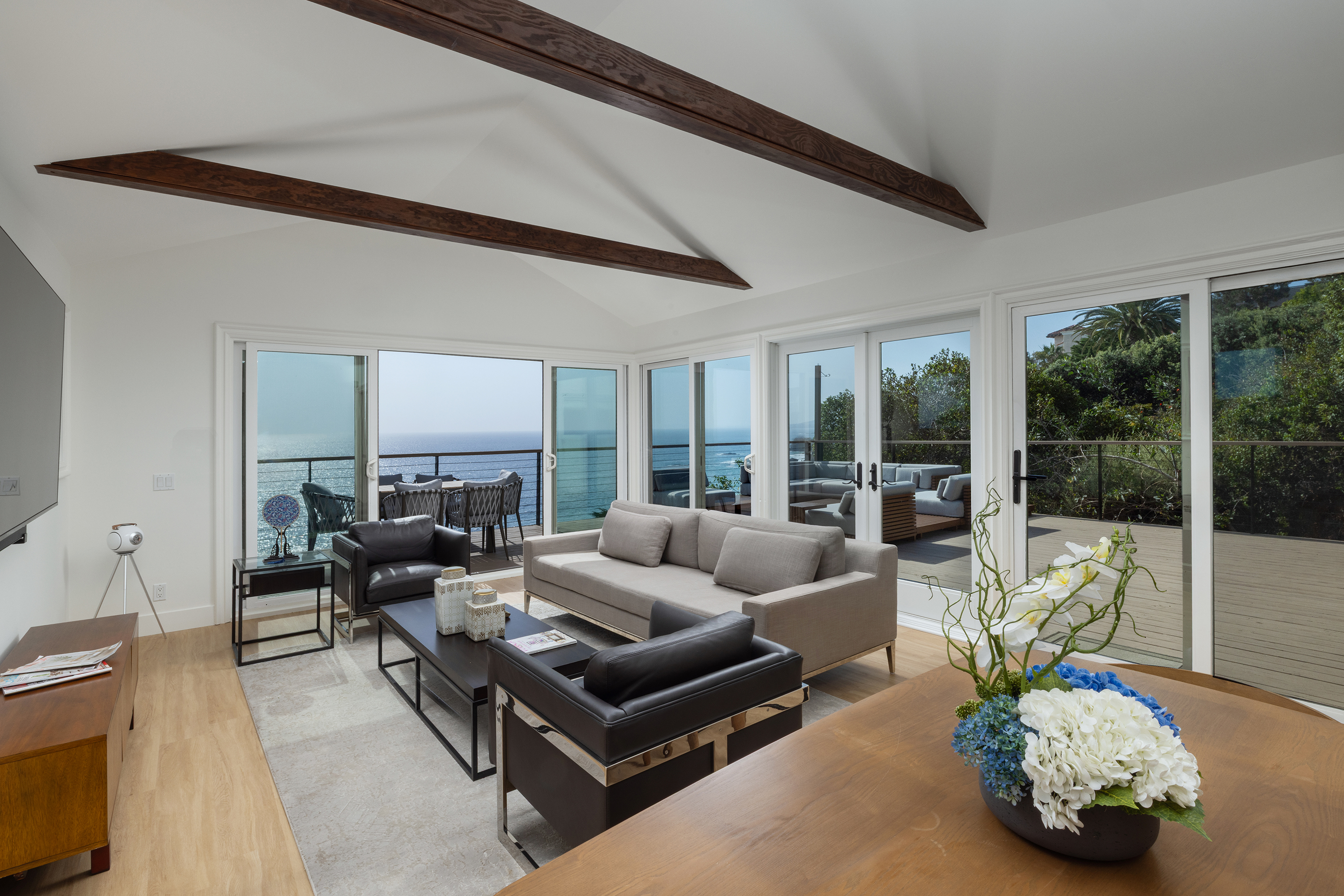 Residence Three terrace